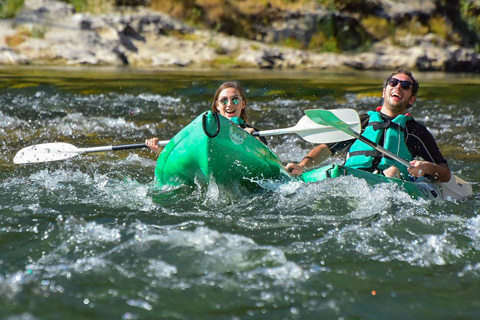 Descente en canoë dans les Gorges de l’Ardèche